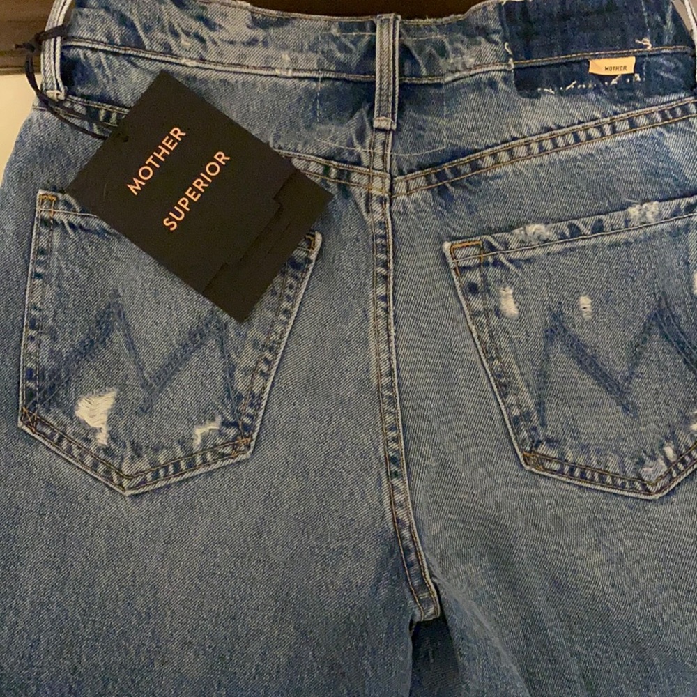 MOTHER denim the Tomcat roller shorty jean